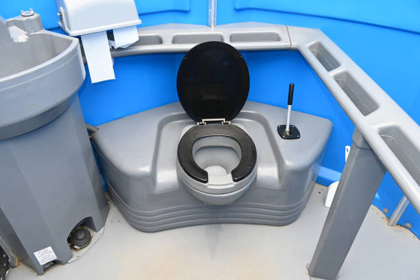 Portable Toilet Options We Offer in Calumet, PA